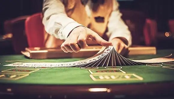 qq8883 – Slot Online và Live Casino